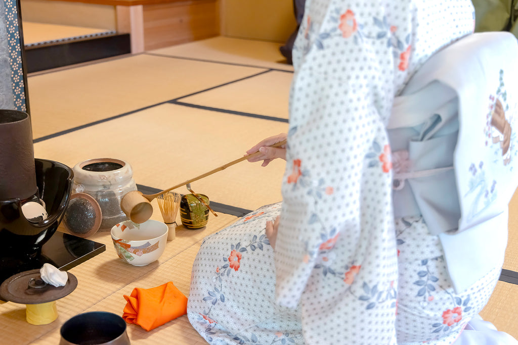 Japan's World-Class Traditional Culture: Embrace Tea Ceremonies with Our Samue